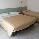 La Parigina Hotel 2*