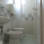 Hotel La Parigina 2*