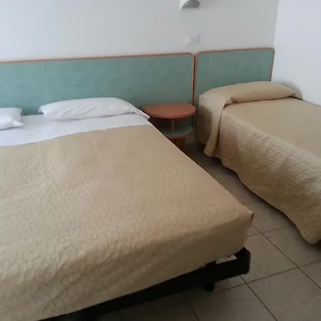 La Parigina Otel