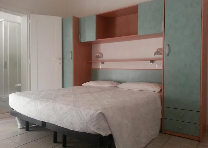 La Parigina 2* تْشيزيناتيكو